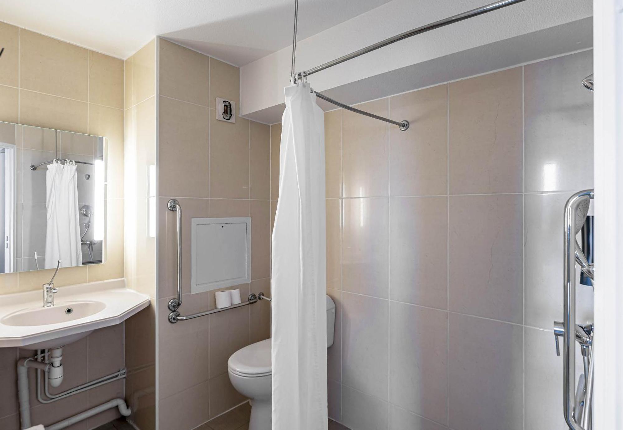 B&B Hotel Bordeaux Lac Sur Bruges Luaran gambar